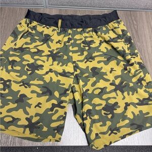 Interval Short in Camo